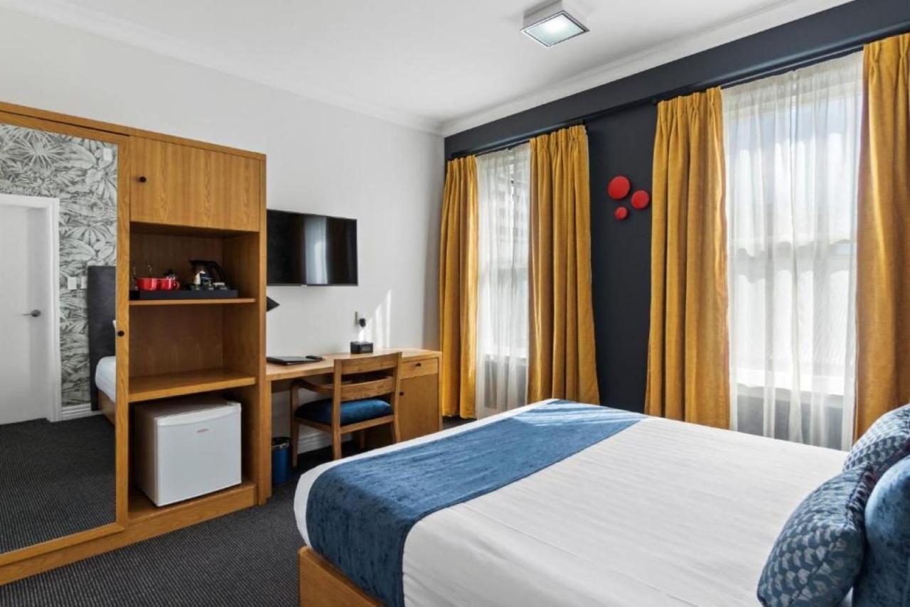 Ramada By Wyndham, Hamilton City Center Eksteriør bilde