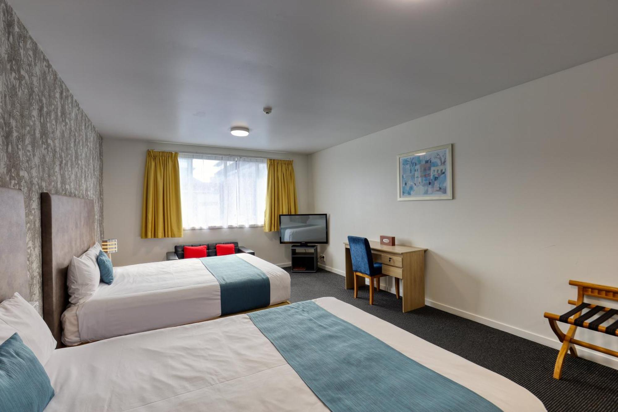 Ramada By Wyndham, Hamilton City Center Eksteriør bilde