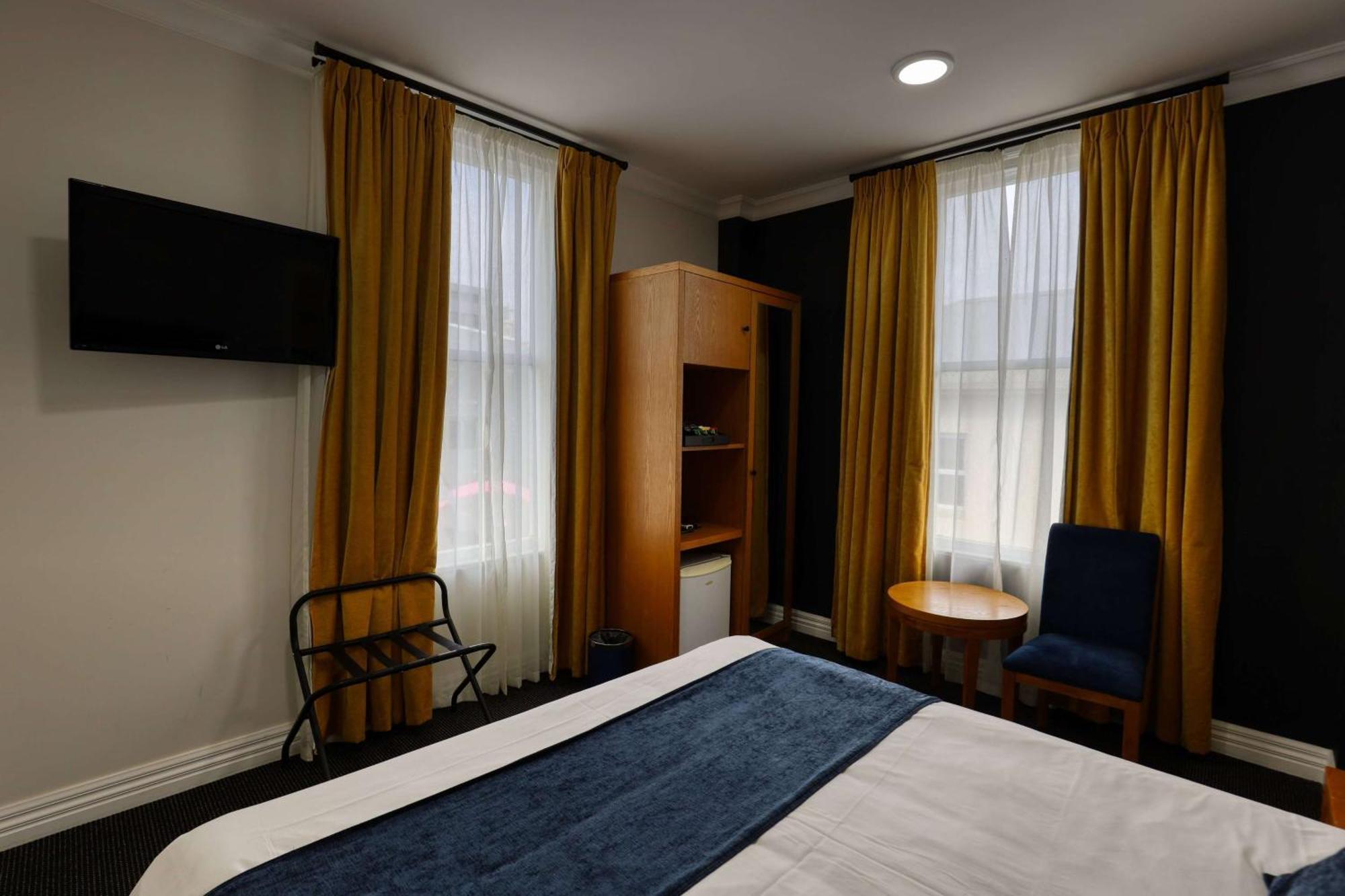 Ramada By Wyndham, Hamilton City Center Eksteriør bilde
