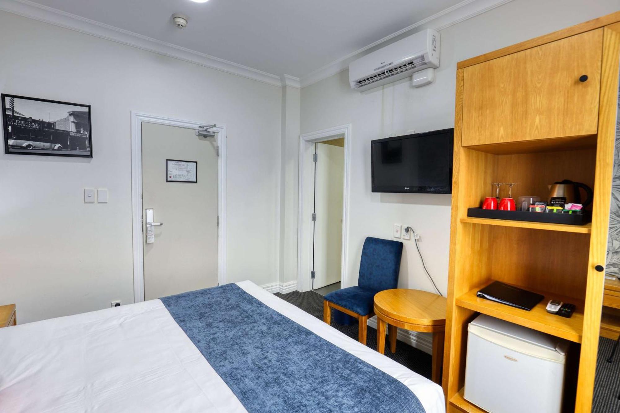 Ramada By Wyndham, Hamilton City Center Eksteriør bilde